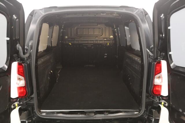 Opel COMBO 1.5 BlueHDI EAT8 130PK Innovation L2 | Aut. | Airco | 3 Zits | Camera | Cruise | Carplay | Parkeersens.