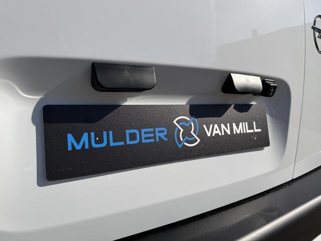 Opel COMBO Electric L2 50 kWh 136pk | 8 jaar garantie | 2-zits | Houten afwerking laadruimte | Warmtepomp | ECO LED koplampen | Verwarmbare voorstoelen | Multimedia | Draadloze Apple Carplay en Android Auto | Achteruitrijcamera | Parkeersensoren voor en achter | Dig
