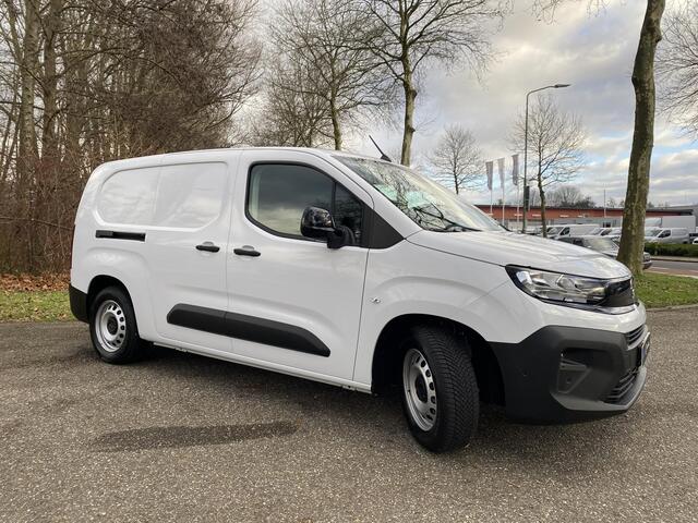 Opel COMBO Electric L2 50 kWh 136pk | 8 jaar garantie | 0% financial lease | 2-zits | Multimedia | Draadloze Apple Carplay | Android Auto | Achteruitrijcamera | Parkeersensoren achter | Digital cockpit | Stuurwielbediening | Bestuurdersstoel comfort | van ¤30.714 vo