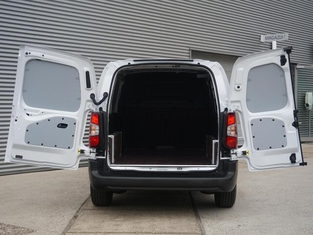 Opel COMBO Electric L2 50kWh | navigatie | camera | warmtepomp | Pakket Comfort Connect | betimmering | verwarmde Comfort stoelen | dodehoekdetectie | parkeersensoren v/a | digitale binnenspiegel |