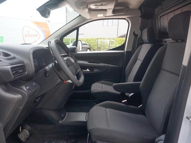 Opel COMBO Electric L2 50kWh | navigatie | camera | warmtepomp | Pakket Comfort Connect | betimmering | verwarmde Comfort stoelen | dodehoekdetectie | parkeersensoren v/a | digitale binnenspiegel |
