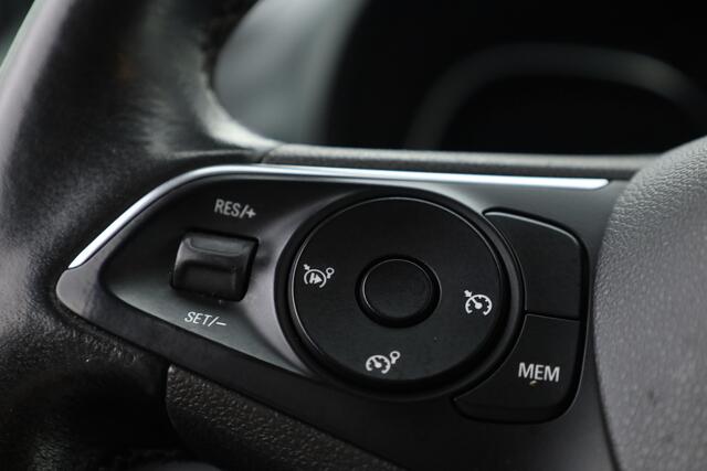 Opel COMBO 1.5D - 130pk L1H1 Automaat | Zwart | Camera | Cruise | Navi | Apple Carplay | BPM vrij