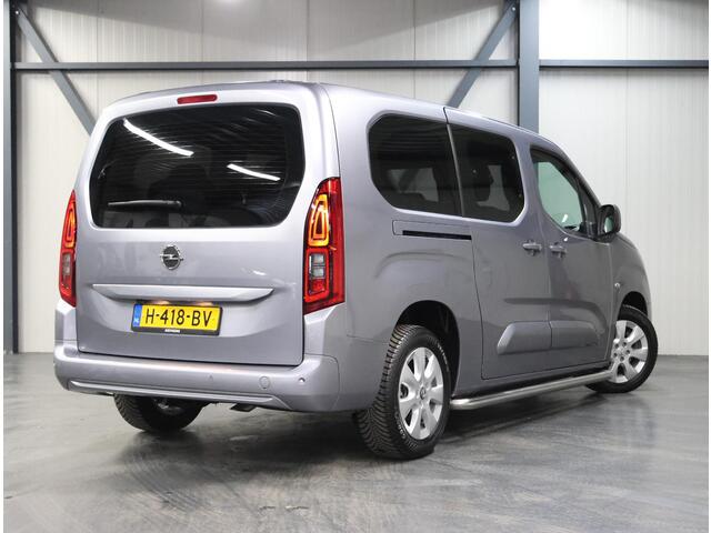 Opel COMBO TOUR 110PK L2H1 Edition | 1ste eigenaar | AppleCarplay/Android Auto | 7 persoons | Camera | Stuur verwarmd | 2 schuifdeuren | Armsteun | Navigatie | Airco | Isofix | Privacy Glass | Parkeersensoren |