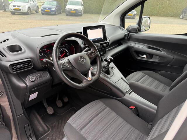 Opel COMBO TOUR 1.2 Turbo L2H1 Edition 7-Persoons LIFE | Nw Distributriem | Dodehoek | Navi | Cruise | 180° Camera / DIRECT RIJKLAARPRIJS!