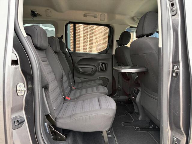 Opel COMBO TOUR 1.2 Turbo L2H1 Edition 7-Persoons LIFE | Nw Distributriem | Dodehoek | Navi | Cruise | 180° Camera / DIRECT RIJKLAARPRIJS!