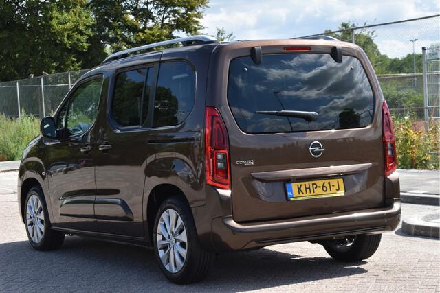 Opel COMBO TOUR 1.2 Turbo L1H1 Edition Advanced 5-P Nwe distr.riem | Zeer vol | Pano | Camera | Stoelverwarming | Carplay | Navi | Netjes
