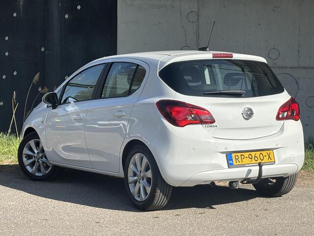 Opel CORSA Favourite 1.4 90pk | TREKHAAK | APPLE CARPLAY / ANDROID AUTO | PARKEERSENSOREN | ISOFIX | NAVI PRO |