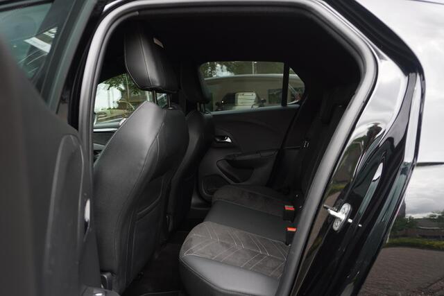 Opel CORSA 1.2 Ultimate | Carplay | Keyless | Camera | Alcantara | Navi | Cruise | 17"