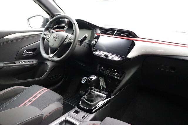 Opel CORSA 1.2 Turbo 100pk GS Line | Navigatie | Climate Control | Keyless Entry | LED | Parkeersensoren | Achteruitrijcamera | Sportonderstel | Zwart dak