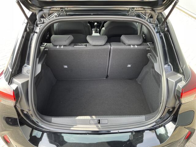 Opel CORSA 100pk GS Line (Automatische Airco - Camera - Stoel-/-stuurverwarming - Parkeersensoren V+A - Navigatie via APP - LED - Dodehoekdetectie)