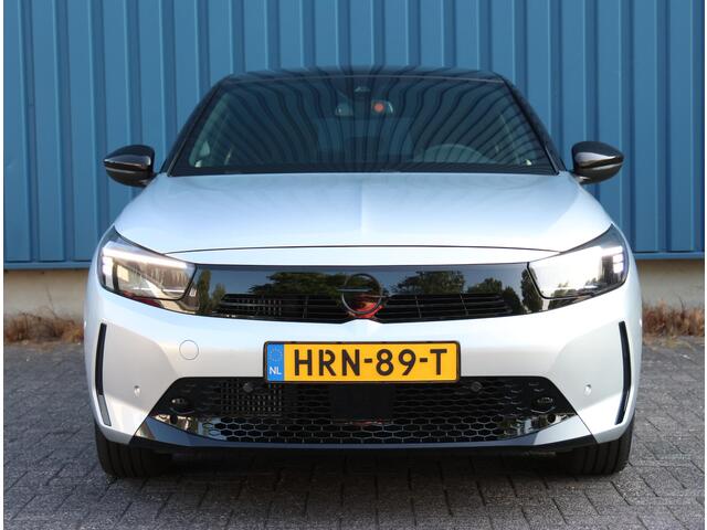 Opel CORSA 1.2 130PK Level 4 | AppleCarplay/AndroidAuto | Panoramadak | stoel & stuur verwarming | Climate Control | Cruise Control | 10"scherm | Camera | Navigatie | LM velgen | Keyless | Two-Tone | LED | Parkeersensoren |
