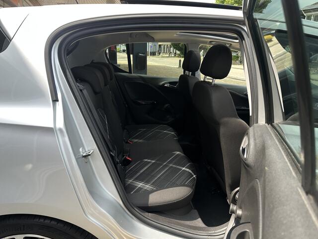 Opel CORSA 1.0 Turbo Online Edition Pano/Camera/Airco/Carplay/Stoel en stuurverwarming/Sensoren achter.