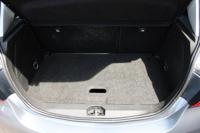 Opel CORSA 1.0 T. Onl. Ed. DAB/Navi/Airco
