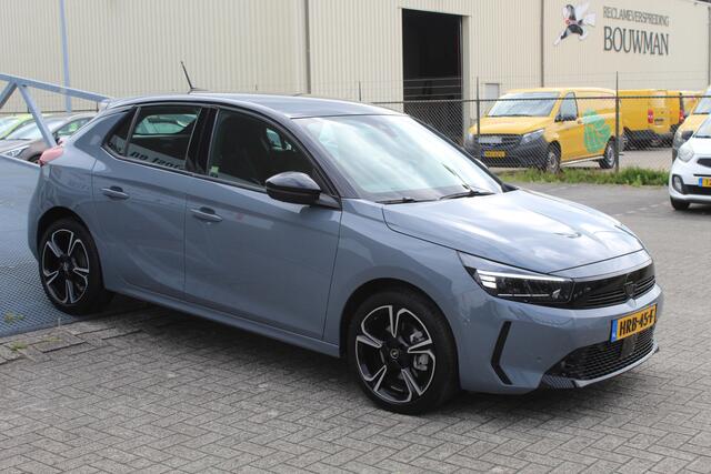 Opel CORSA 1.2 Turbo Edition 100pk Virtual cockpit/Climate control/Cruise control/Achteruitrijcamera/Parkeersensoren rondom/Stuurverwarming/Stoelverwarming/Apple carplay/Dodehoek detectie/DAB/LED koplampen/17'' Lichtmetalen velgen/Multifunctioneel stuurwiel.