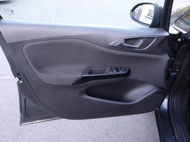 Opel CORSA 1.4 Favourite Airco, cruise controle, elektrische ramen, centrale vergrendeling, licht metalen velgen, enz.