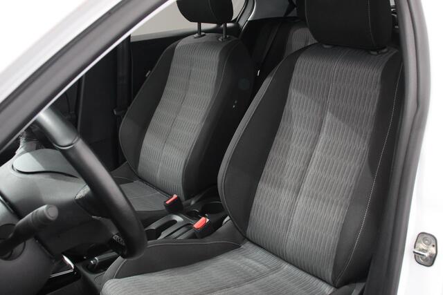 Opel CORSA 1.2 Edition | Apple Carplay/Android Auto | Cruise Control | Verwamd stuurwiel | Verwarmde voorstoelen | Parkeersensor achter | Getinte ramen achter