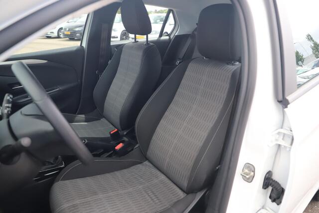 Opel CORSA 1.5 D Edition 102PK Diesel Navigatie Airco Cruise Control 16 inch LMV