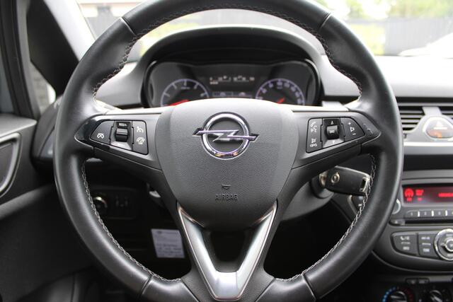 Opel CORSA 1.4 Favourite airco/cruise /audio/blue tooth