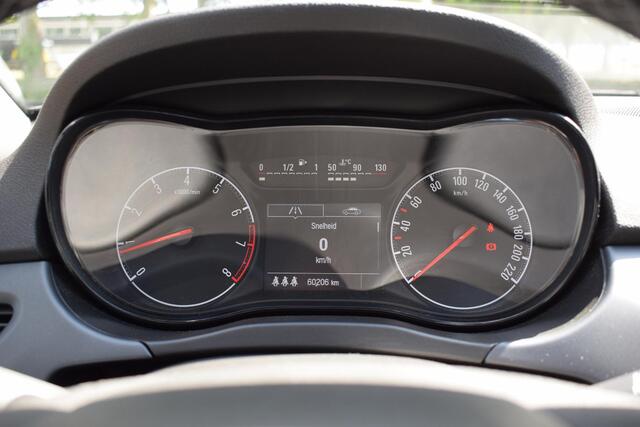 Opel CORSA 1.4 5d Favourite Bluetooth/Airco/cruise/Trekhaak
