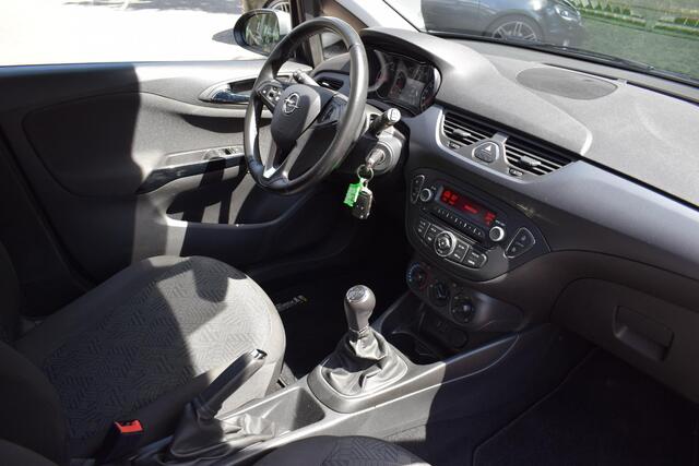 Opel CORSA 1.4 5d Favourite Bluetooth/Airco/cruise/Trekhaak