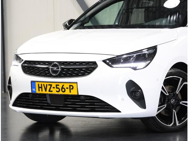 Opel CORSA 1.2 100PK Elegance | AppleCarplay/AndroidAuto | Panoramadak | stoel & stuur verwarming | Climate Control | Cruise Control | Camera | 17'LM velgen | Keyless | Two-Tone | LED | Parkeersensoren |