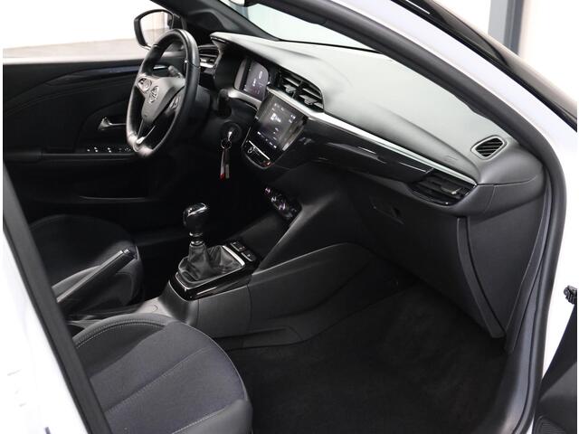 Opel CORSA 1.2 100PK Elegance | AppleCarplay/AndroidAuto | Panoramadak | stoel & stuur verwarming | Climate Control | Cruise Control | Camera | 17'LM velgen | Keyless | Two-Tone | LED | Parkeersensoren |