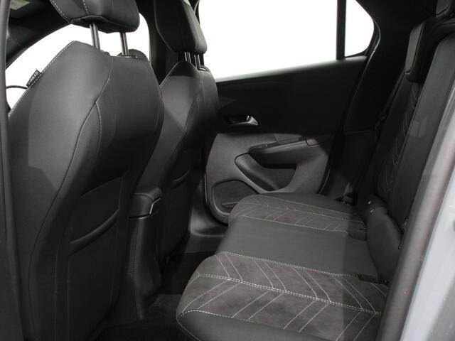 Opel CORSA 1.2 Turbo 100pk Automaat GS | Navigatie | Apple Carplay/Android Auto | Digitale Cockpit | Camera | Parkeer sensoren | Airco |