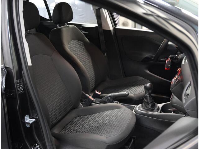 Opel CORSA 1.0 90PK Turbo Edition | Airco | Cruise Control | Start/Stop Systeem | 16'LM velgen | Trekhaak | Isofix | NL Auto! |
