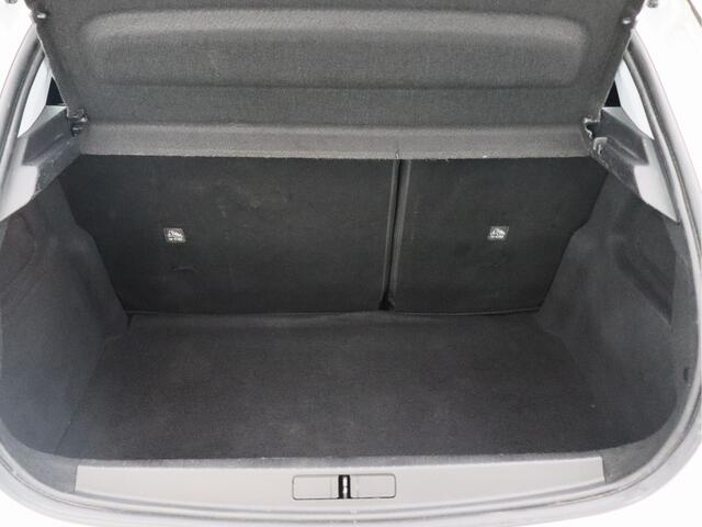 Opel CORSA 1.2 Edition/ achteruitrijcamera/ compleet!