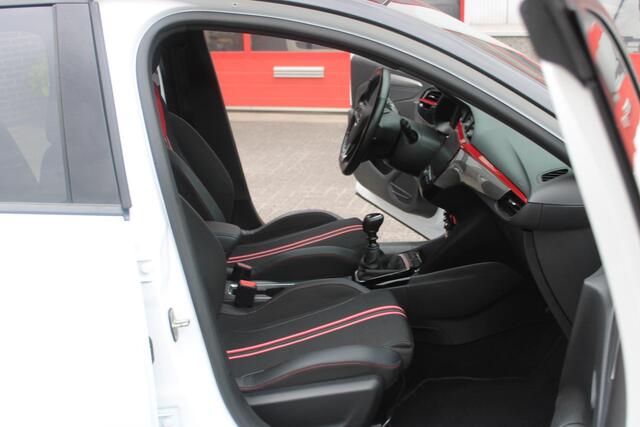 Opel CORSA 1.2 GS Line 100pk/Led/Camera/Navi Incl Garantie!!