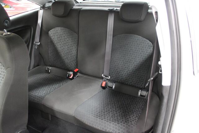 Opel CORSA 1.2 Airco, Cruise Control, Stuurbekrachtiging