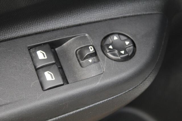 Opel CORSA 1.2 Edition