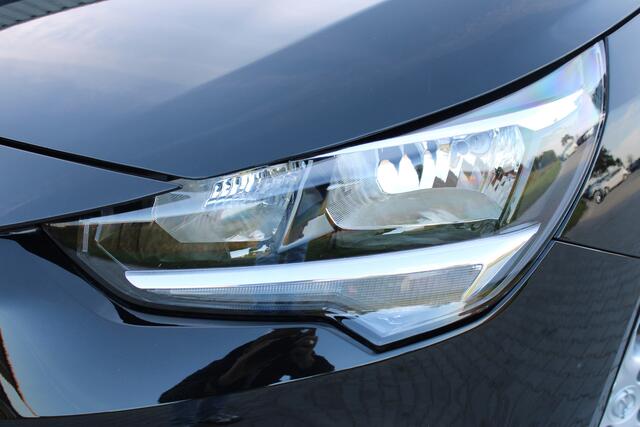 Opel CORSA 1.2 Edition | Incl. 12 maanden garantie | Apple Carplay\Android auto | Navigatie | Cruise Control | Parkeersensoren achter | Regensensor |