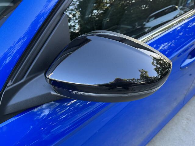 Opel CORSA 1.2 100pk Automaat Edition Climatronic Camera Blindspot PDC