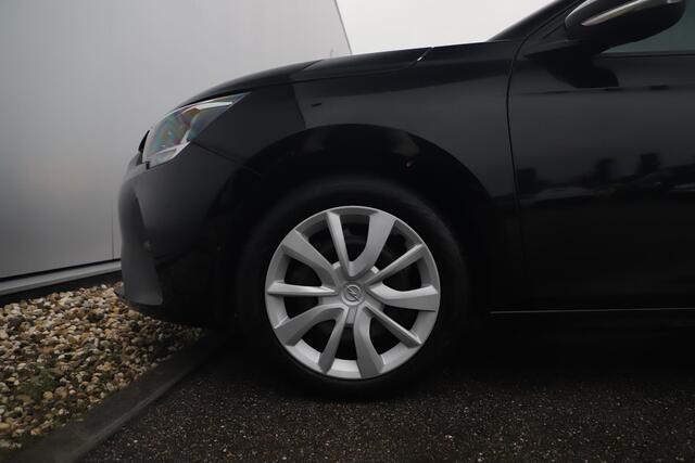 Opel CORSA 1.2 Edition 102PK Navigatie Carplay Android Airco Cruise Bluetooth Elektrische Ramen