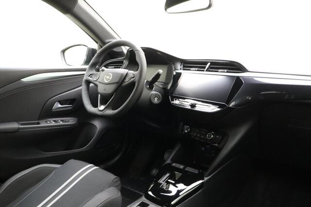 Opel CORSA 1.2 Turbo Hybrid Yes Automaat | Navigatie via Carplay | Stoel & Stuurverwarming | Parkeersensoren | Zwart dak | Extra getint glas | Lichtmetalen velgen