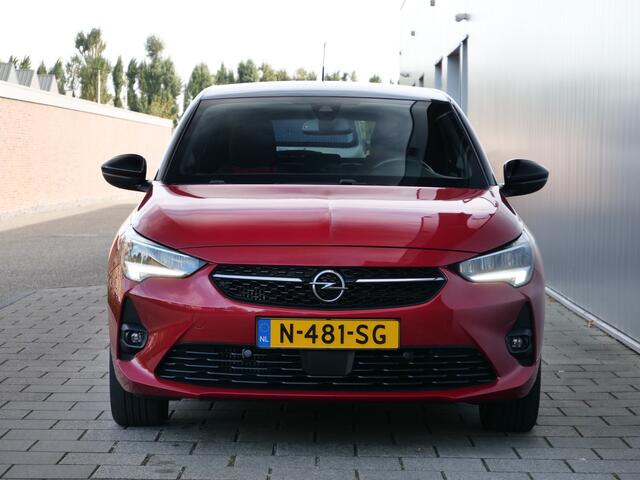 Opel CORSA 1.2 turbo 100pk GS Line LED / Stoelverwarming / Stuurverwarming