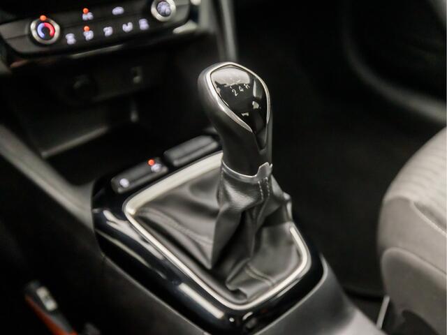 Opel CORSA 1.2 Sport (APPLE CARPLAY, GROOT NAVI, GETINT GLAS, CRUISE, LANE ASSIST, SPORTSTOELEN, BLUETOOTH, NIEUWE APK, NIEUWSTAAT)