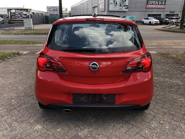Opel CORSA 1.4 Color Edition