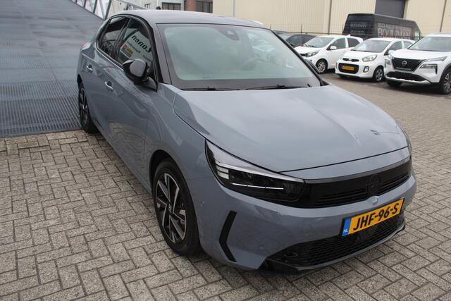 Opel CORSA 1.2 Turbo GS Camera achter/Cruise control/Climate control/Startknop/App connect/Dode hoek sensor/Lane assist/Led voor en achter/Parkersensoren voor en achter/Licht metalen velgen