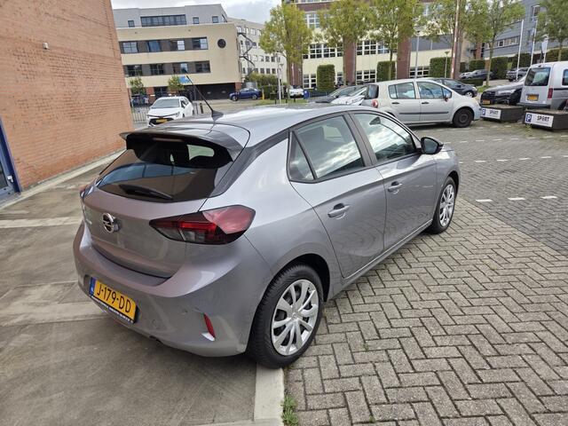 Opel CORSA 1.2 Edition