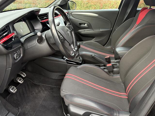 Opel CORSA 1.2 GS Line / NAVI / 5-DEURS / CRUISE / STOELVERWARMING / 74dkm!