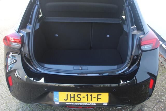 Opel CORSA 1.2 Turbo Hybrid GS Dodehoek detectie l Apple carplay / Android auto l Parkeercamera achter l Parkeersensoren voor en achter l Lane assist l VDL auto