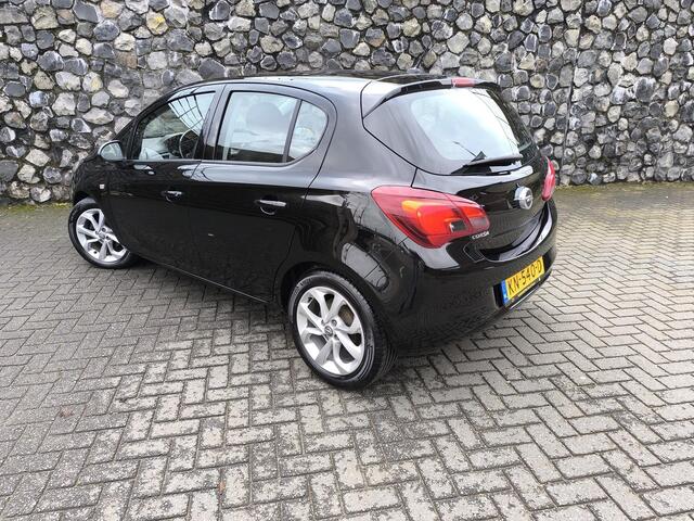 Opel CORSA 1.4 Edition Lm sportvelgen, airco, blue tooth audio,