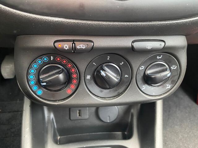 Opel CORSA 1.2 | Airco | All-season banden.