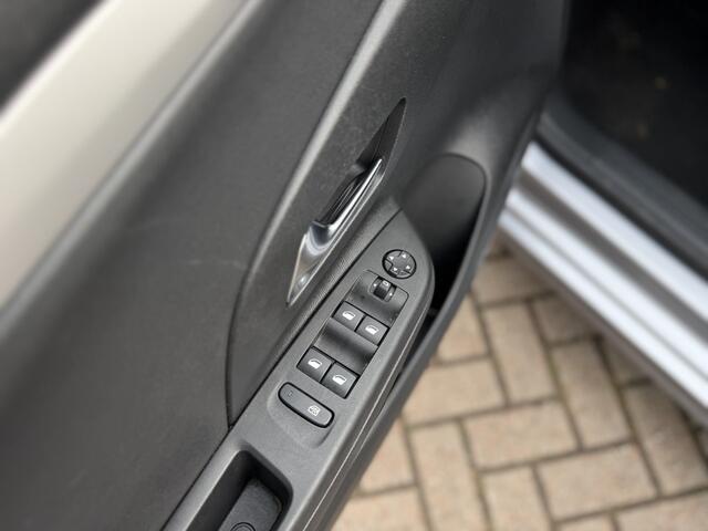 Opel CORSA 1.2 Edition Automaat!! | Airco | PDC | Apple Carplay& Android Auto | Led Koplampen | Ndl Auto | RIJKLAARPRIJS INCL 12 MAANDEN GARANTIE EN BEURT