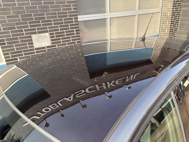 Opel CORSA 1.2 Elegance, panodak, navi, cruise, climate control