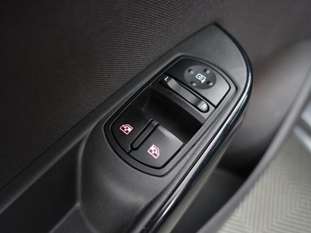 Opel CORSA 1.0 Turbo Business+ Park Assist, Clima, Bluetooth Audio, Cruise