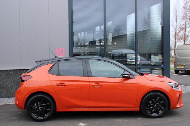 Opel CORSA 1.2 Edition, 100PK, TREKHAAK, AIRCO, PDC