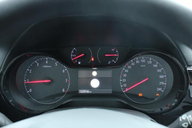 Opel CORSA 1.2 Edition, 100PK, TREKHAAK, AIRCO, PDC